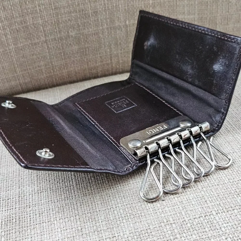 FENDI Keychain Brown Leather 6 Rings Keys Holder Keys Fob Bag Made in Italy
